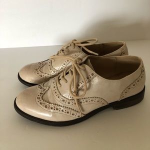 Chelsea Oxford lace up shoe